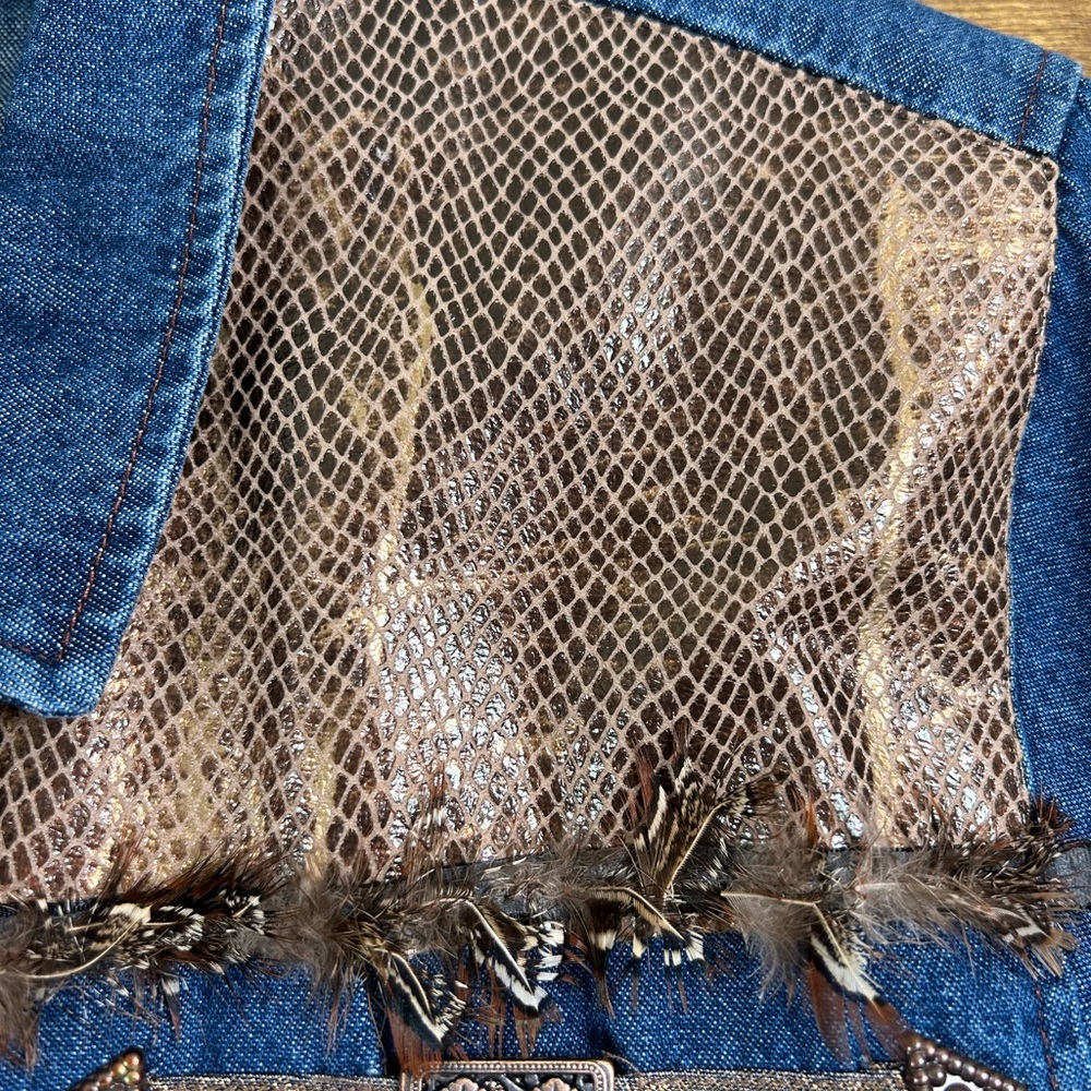 VTG 90s Nancy Bolen Western Boho Denim Shacket Snake Print Feather Trim Sz 18 - Picture 10 of 16